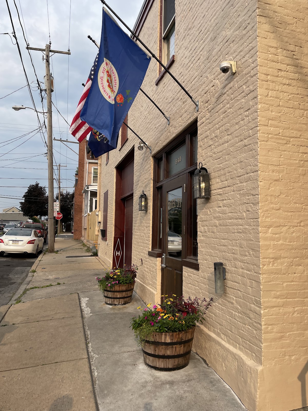 The Horse Inn - restaurant in Lancaster, Pennsylvania